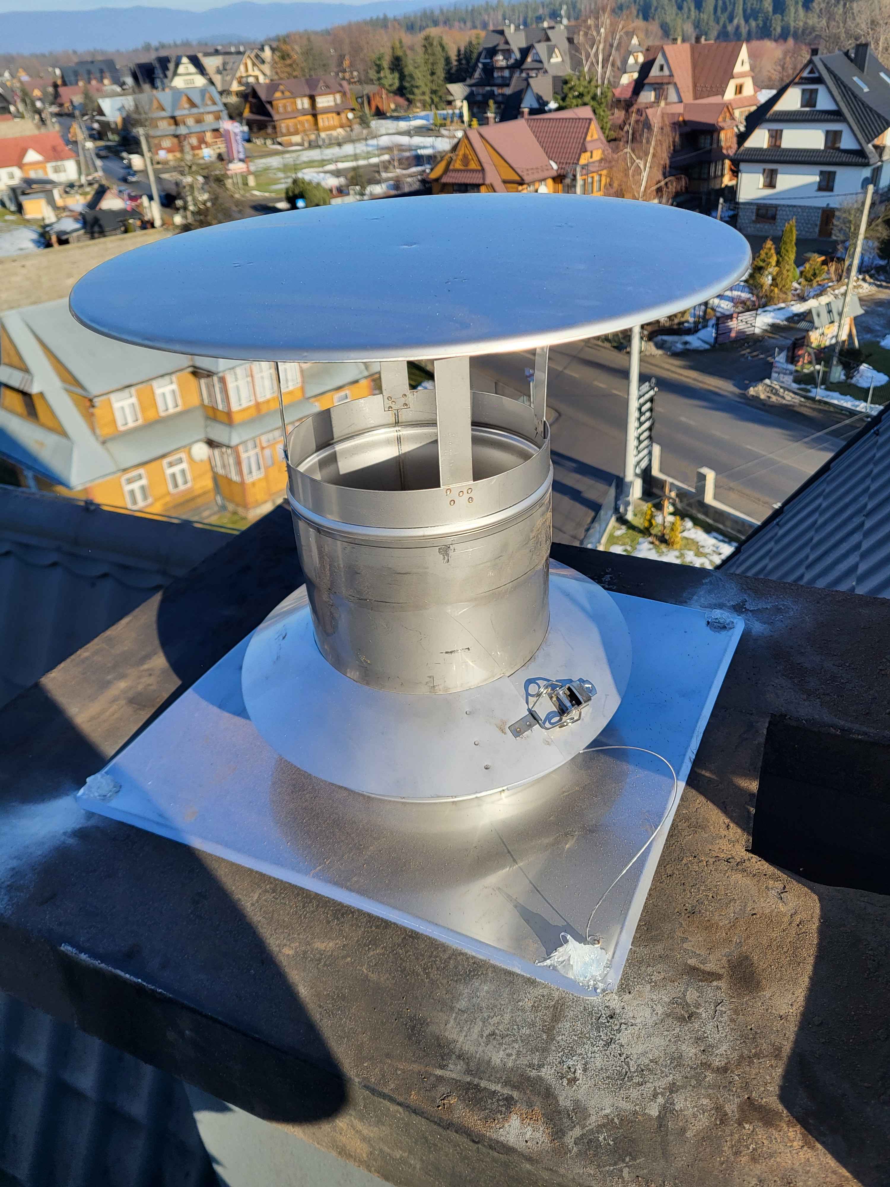 Montaż wkładu kominowego kwaso-żaroodpornego